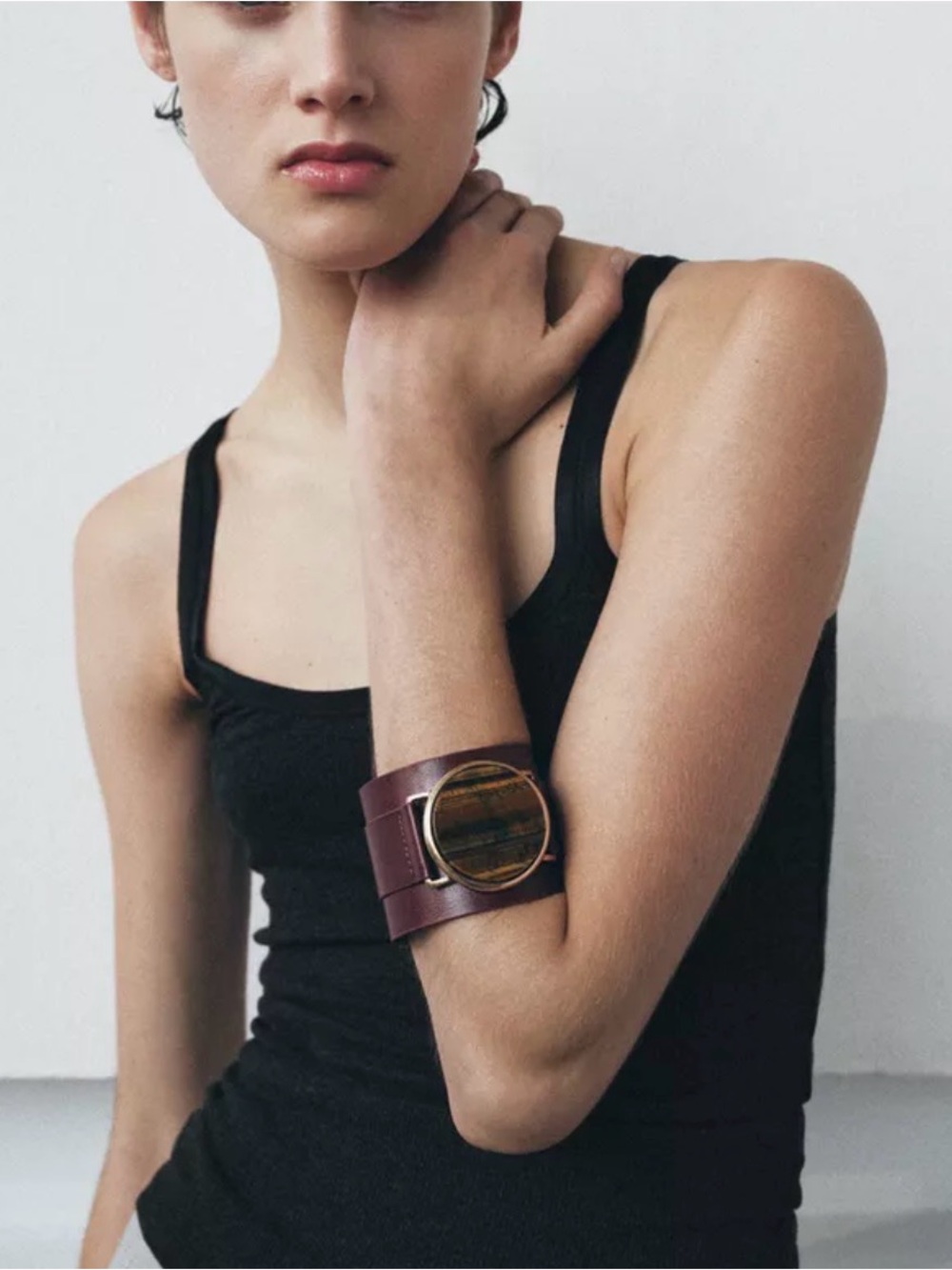 Zara MAXI RIGID LEATHER STONE BRACELET
